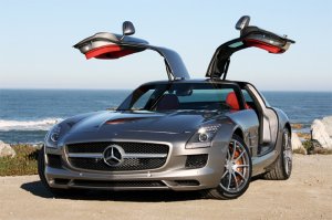 Обзор Mercedes-Benz SLS AMG