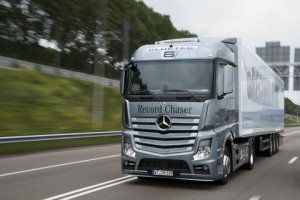 Пополнение в рядах Mercedes Trucks