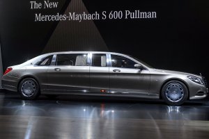 В честь юбилея – гигантский Mercedes-Maybach Pullman